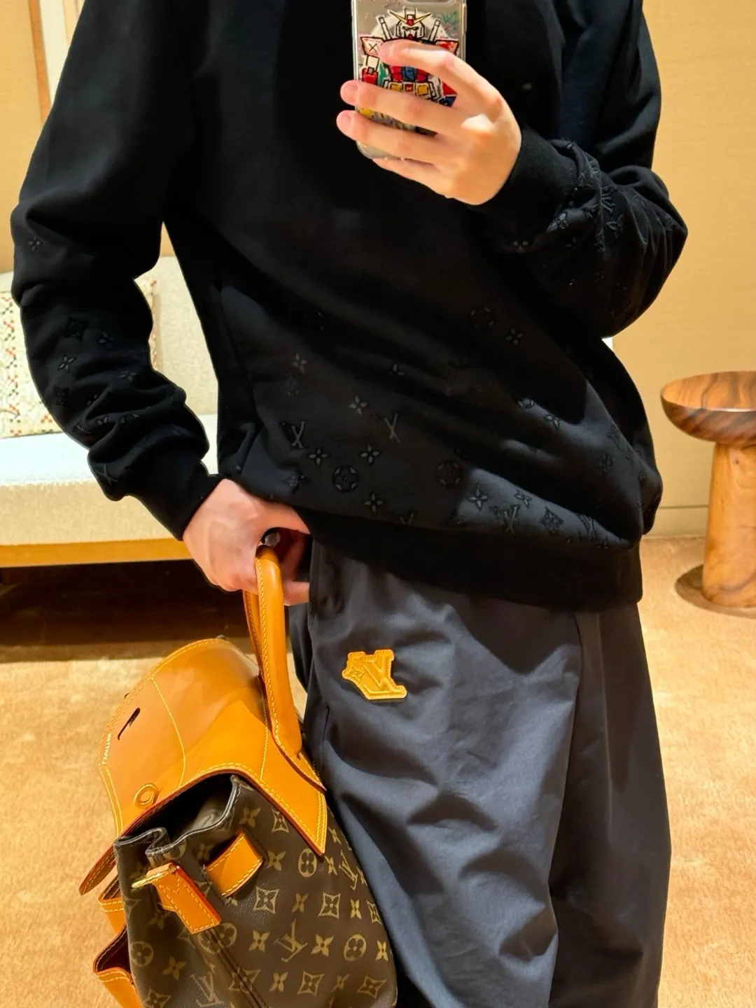 Louis Vuitton/ GRADIENT